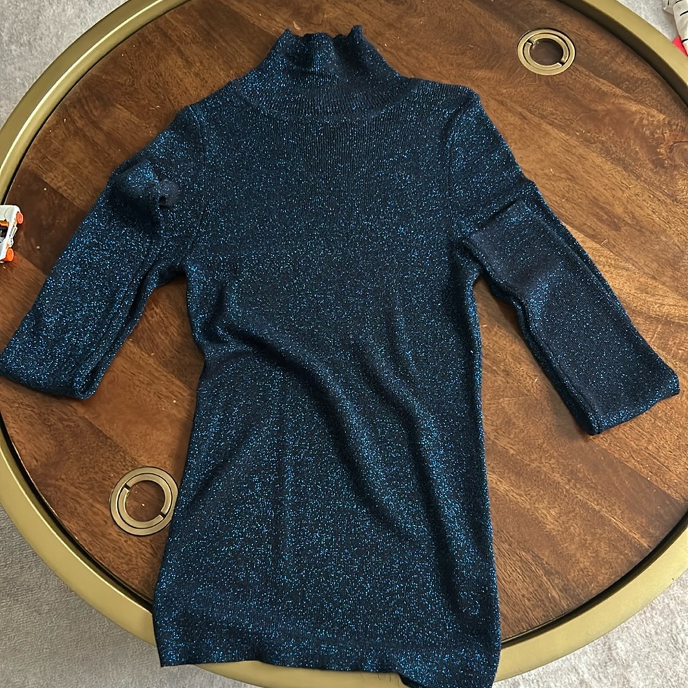 Never fully dressed turtleneck